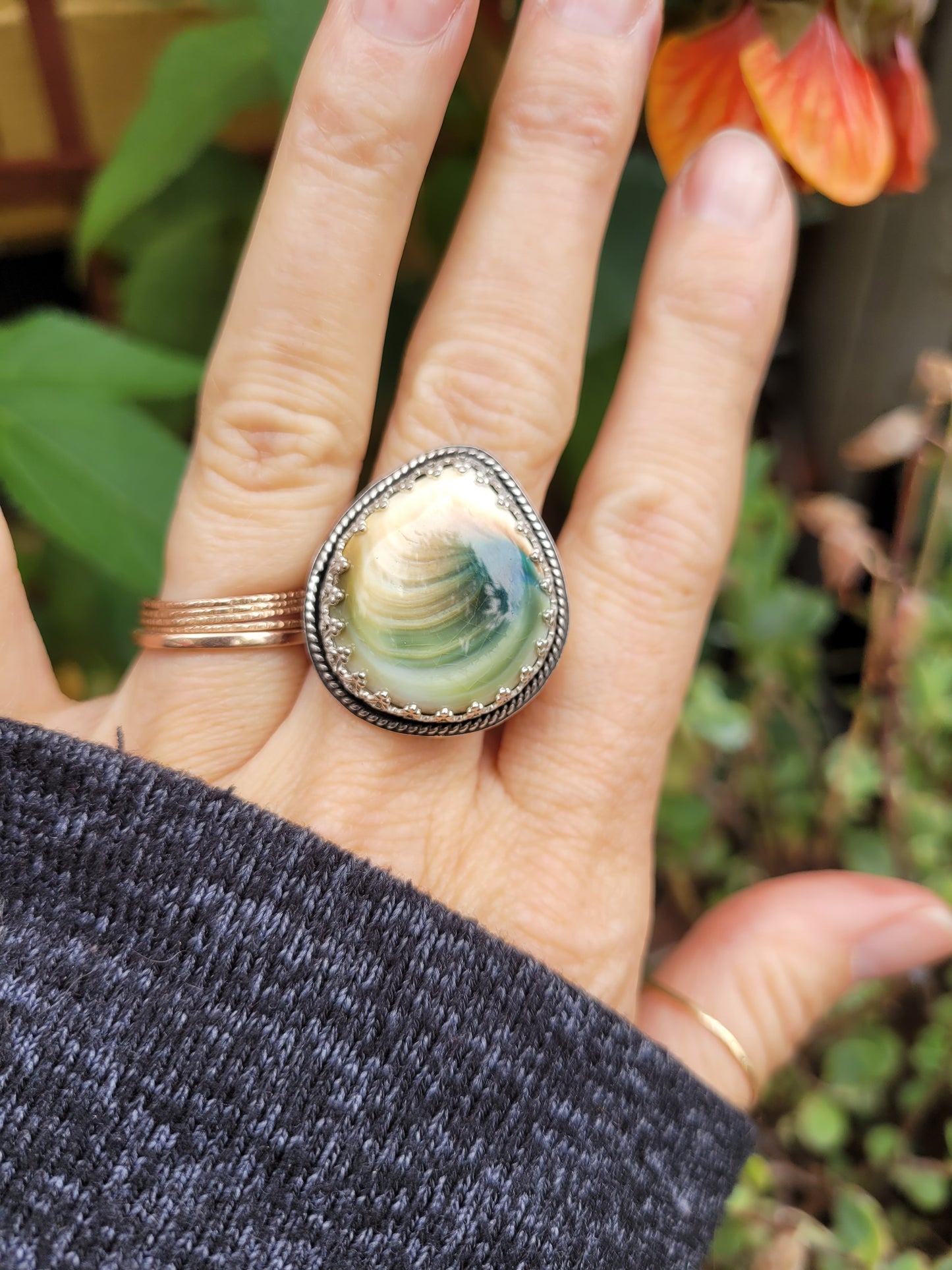 Victorian vibes shiva shell ring