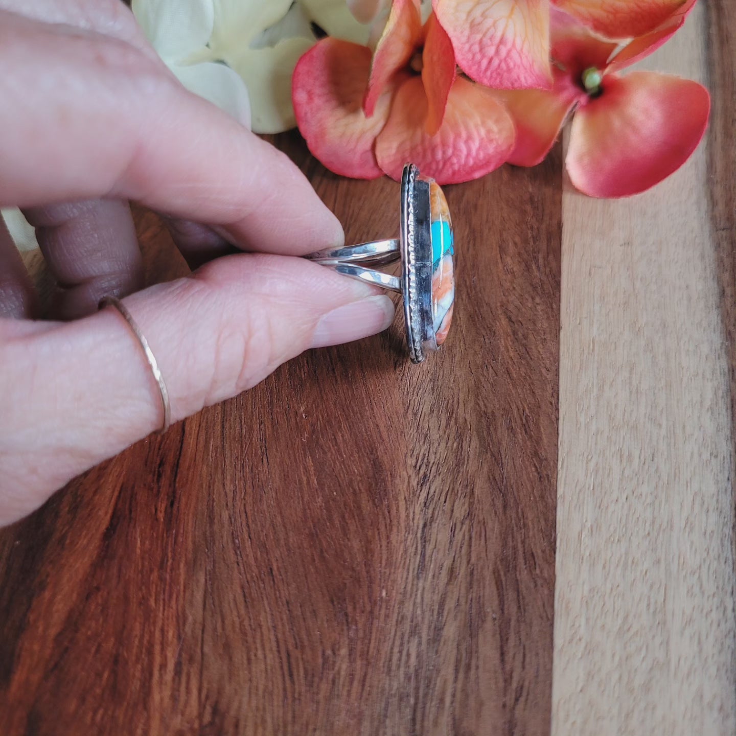 Spiny oyster turquoise ring
