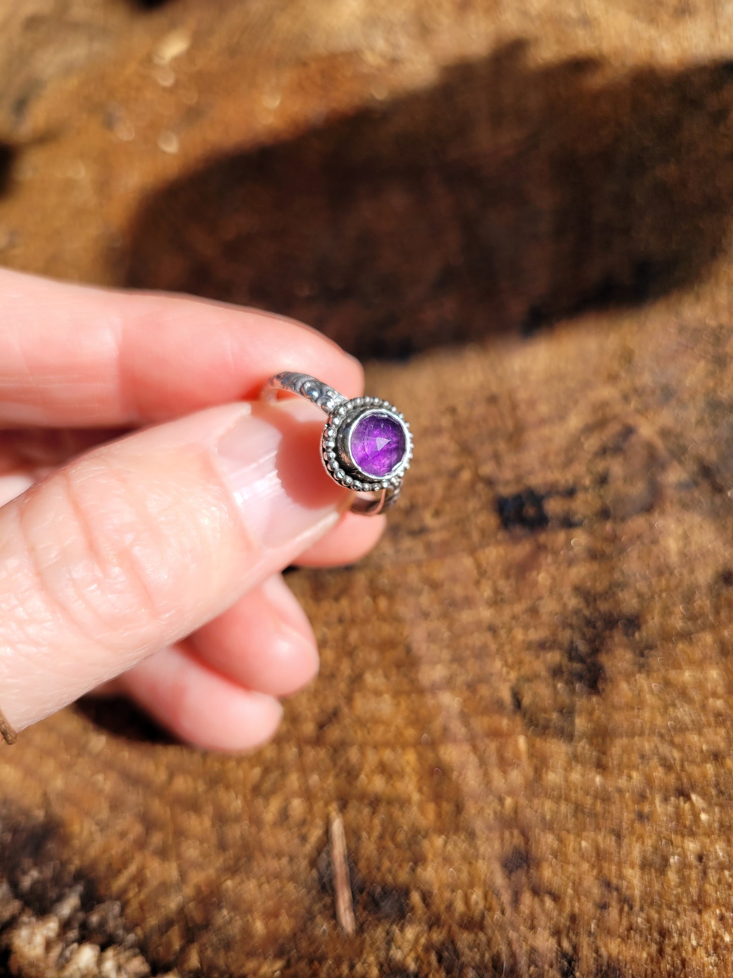 Purple amethysts ring