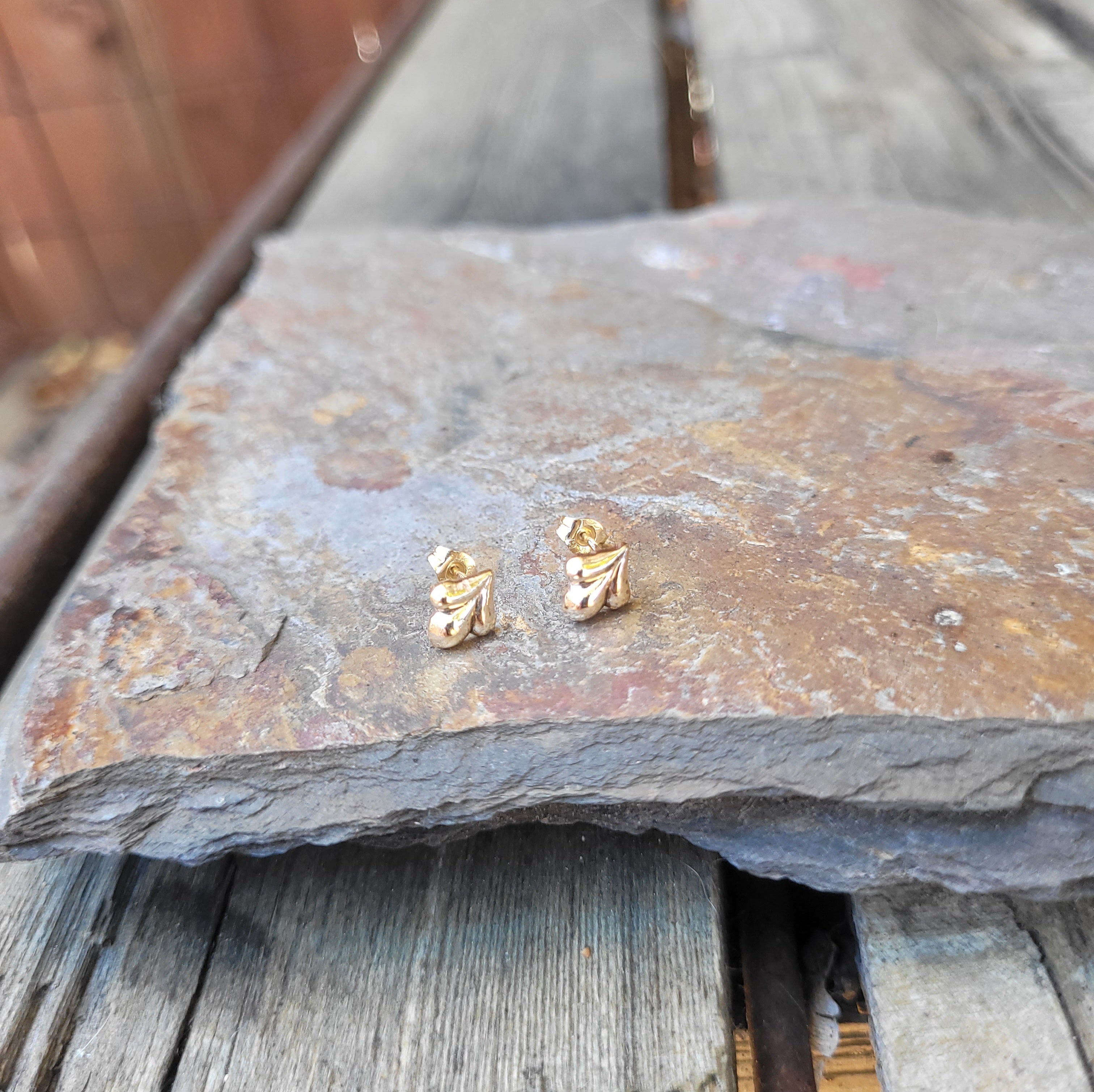 14k solid gold puffy trio stud earrings