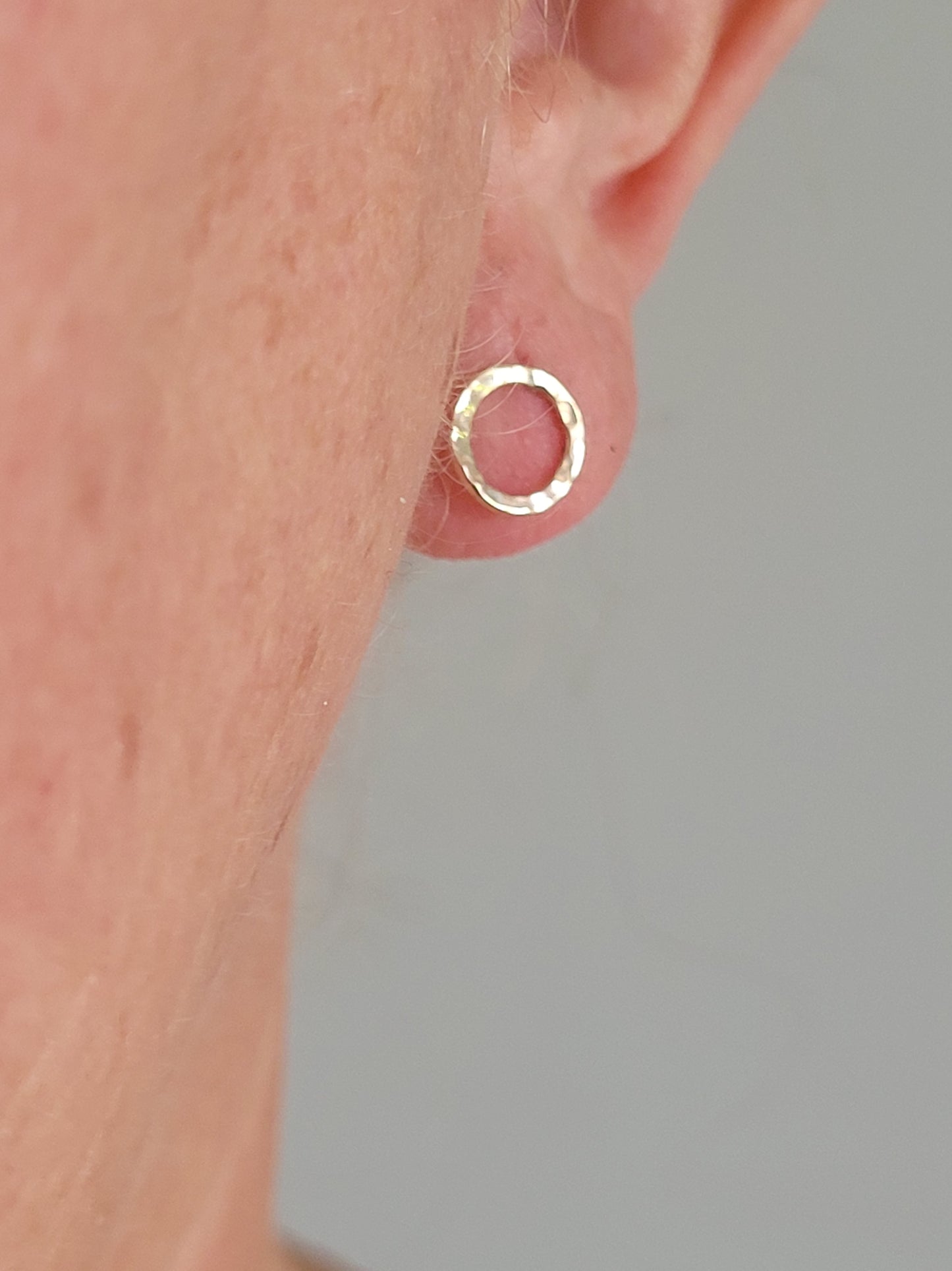 14k gold hammered hoop earrings